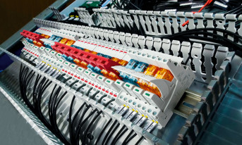 Przekaźniki elektromagnetyczne