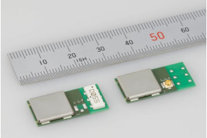 Przemysłowe moduły komunikacyjne IEEE802.11a/b/g/n/ac o wymiarach 24 x 11,5 x 2 mm