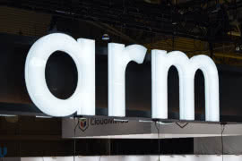 Softbank rozmawia z Apple i Nvidią o sprzedaży Arm 