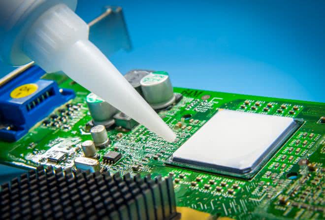 Materiały chemiczne dla elektroniki pomagają spełnić wymagania jakościowe