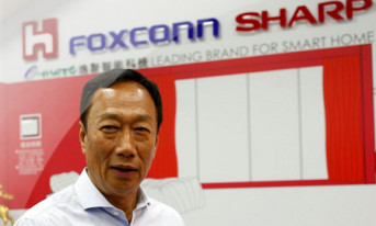 Foxconn odchudzi oddziały Sharpa w Japonii i za granicą