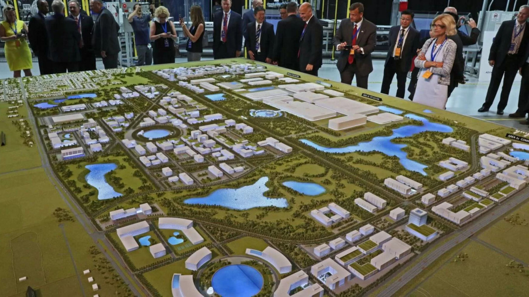 Projekt fabryki ekranów Foxconna o wartości 10 mld dolarów zostaje zawieszony