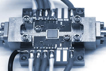Microchip rozwija linię GaN MMIC po nabyciu Iconic RF 