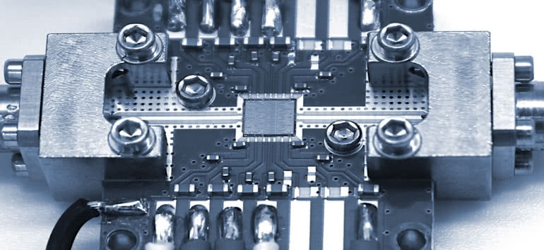 Microchip rozwija linię GaN MMIC po nabyciu Iconic RF 